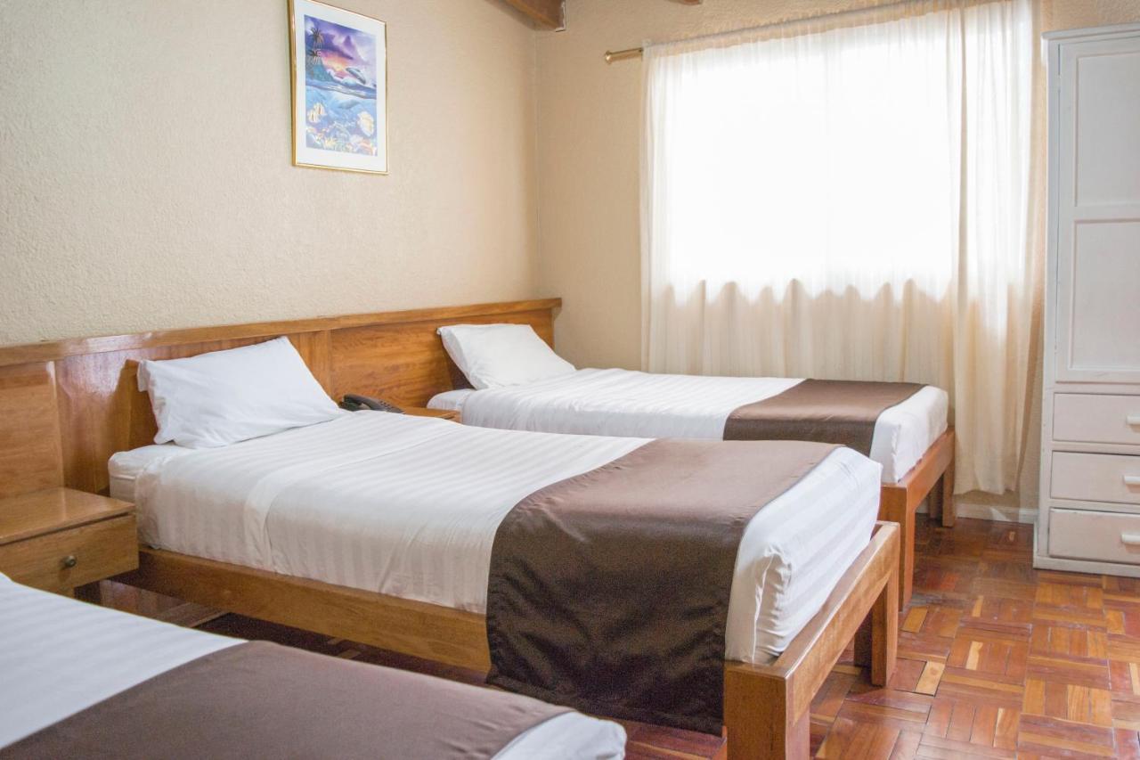 Hostal Loro Verde Quito Exterior foto
