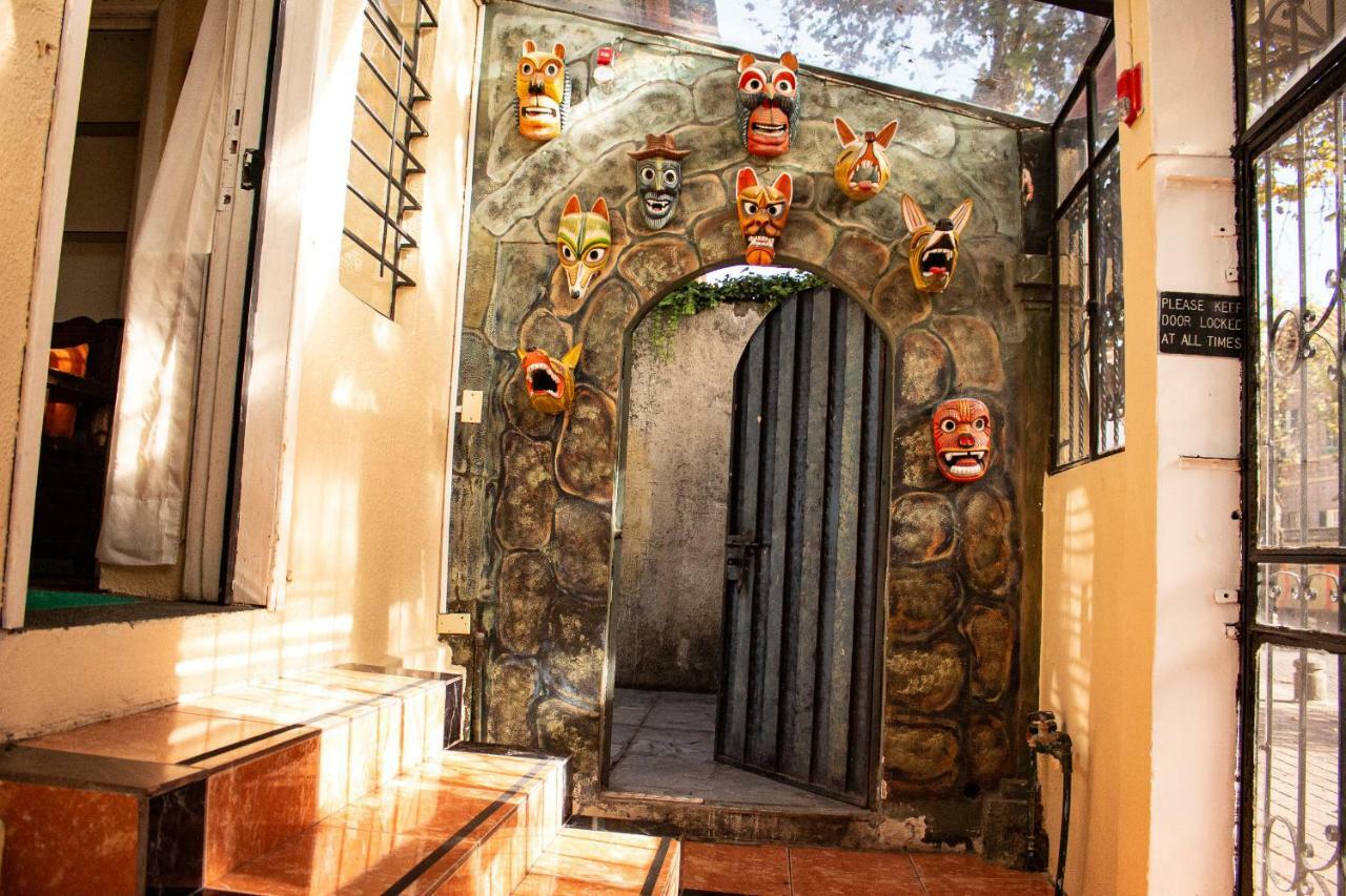 Hostal Loro Verde Quito Exterior foto